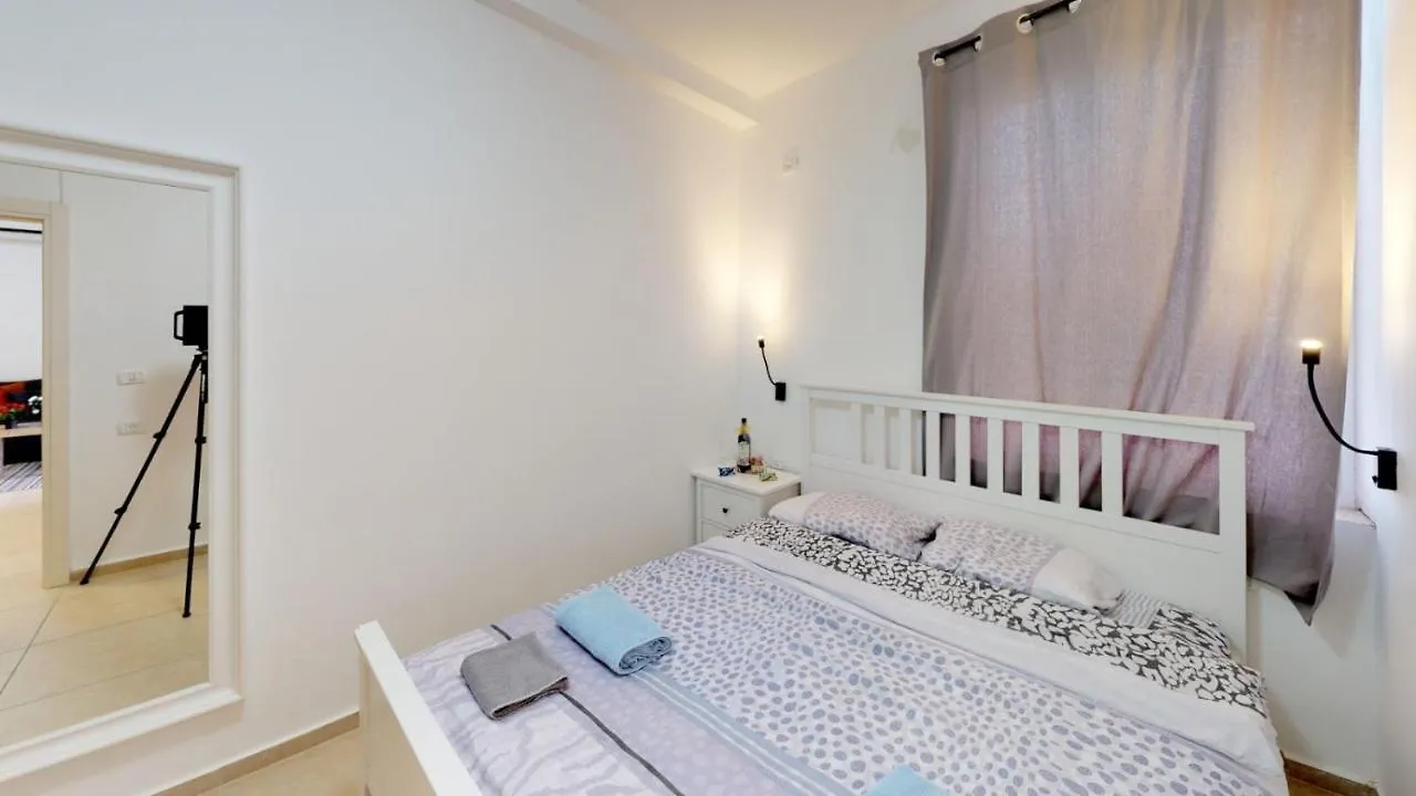 Lejlighedshotel Bahahi Garden Suites Haifa